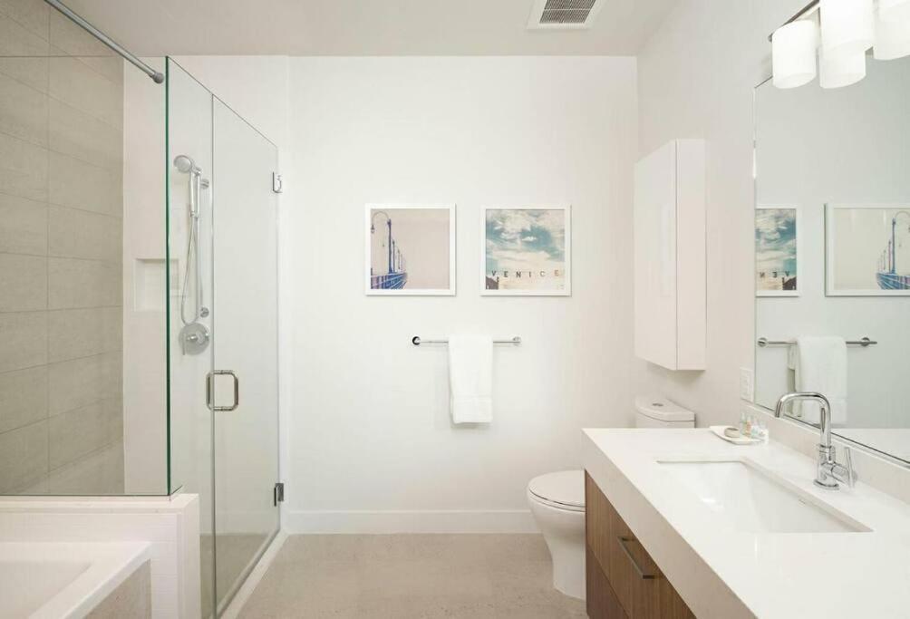 Top Floor High Rise 3 Bed Dtla Skyscraper Penthouse Los Angeles Exterior photo