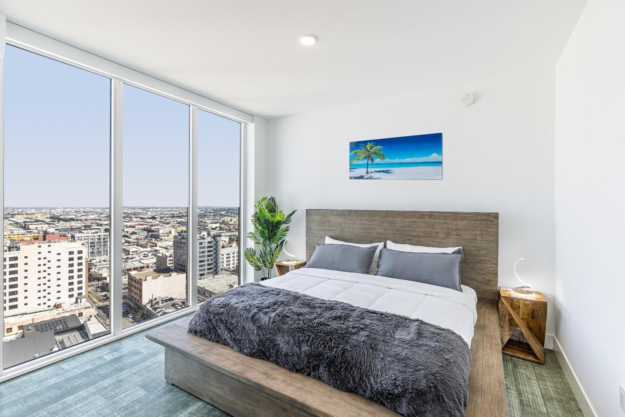 Top Floor High Rise 3 Bed Dtla Skyscraper Penthouse Los Angeles Exterior photo